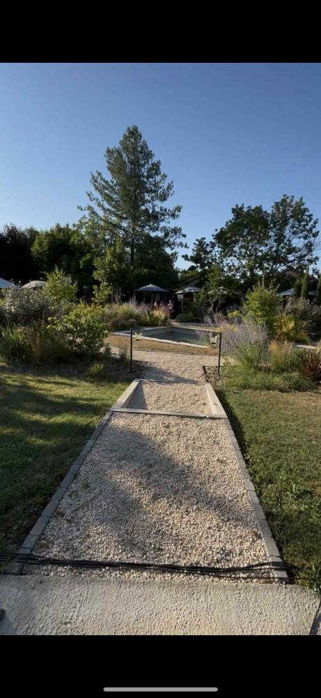 5e4b0d69-1eb4-4cd7-8808-4f4cdf17752b (1)